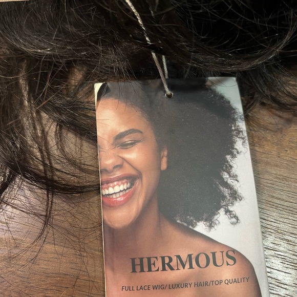 Hermous Full Lace Wig - Picture 7 of 7